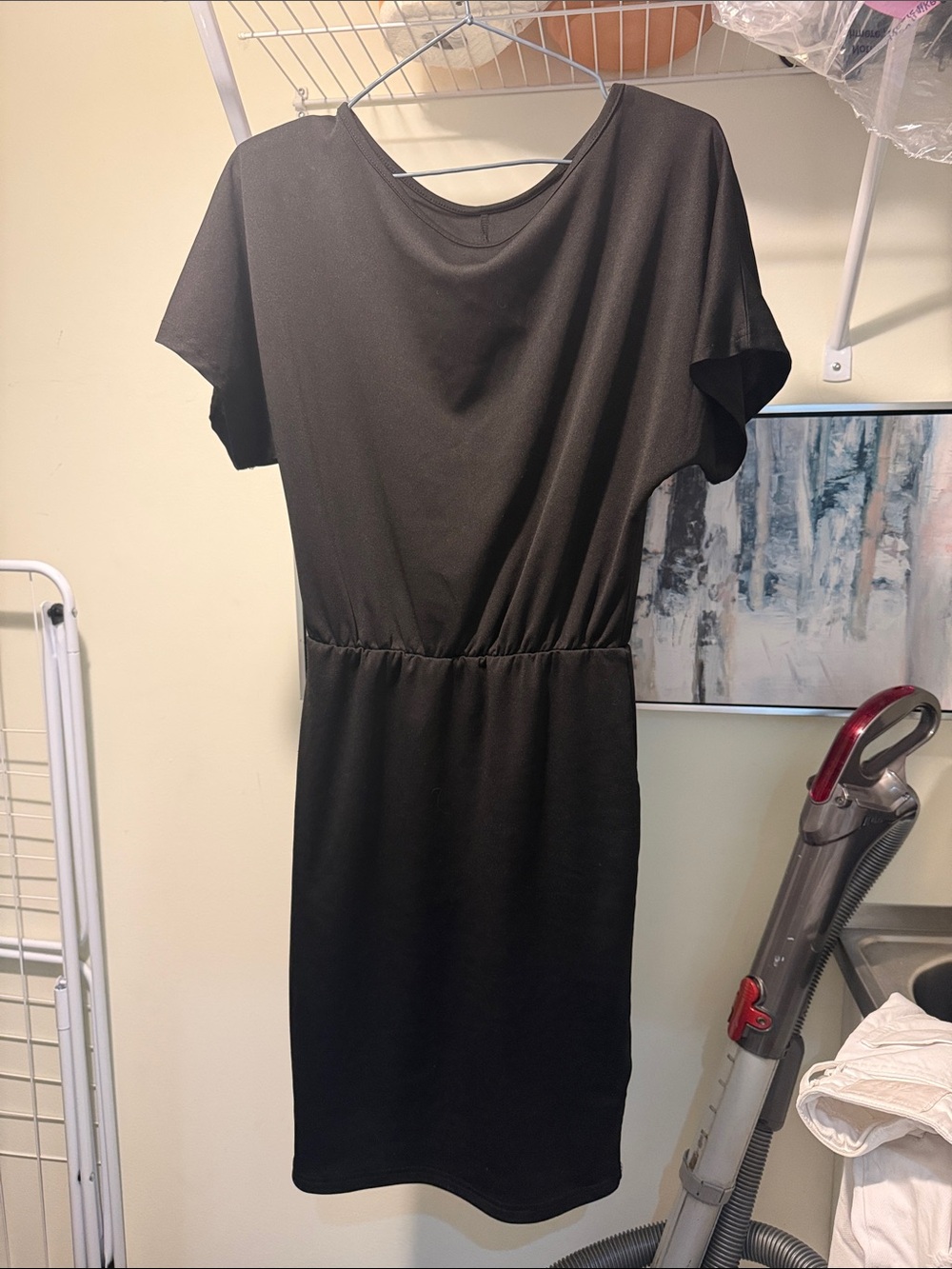 Black Short Sleeve Midi Dress